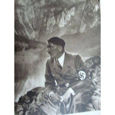 HITLER in seinen Bergen -HITLER ON HIS MOUNTAINS,ca 1935