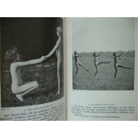 Children's gymnastics in the game,1925 by Alice Bloch,Jew,wonderful Photos